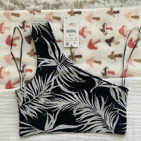 Zara One Shoulder Top - Picture 2 of 3